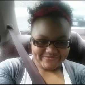 Meet your Posher, Kimberly